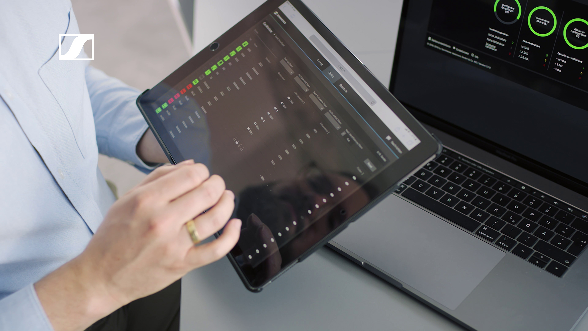 SpeechLine Digital Wireless Das SpeechLine Digital Wireless von Sennheiser ist besonders vielseitig einsetzbar und kann an die Anforderungen verschiedener Anwendungen angepasst werden.